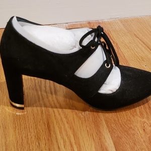 Size 7 Mary Jane heels